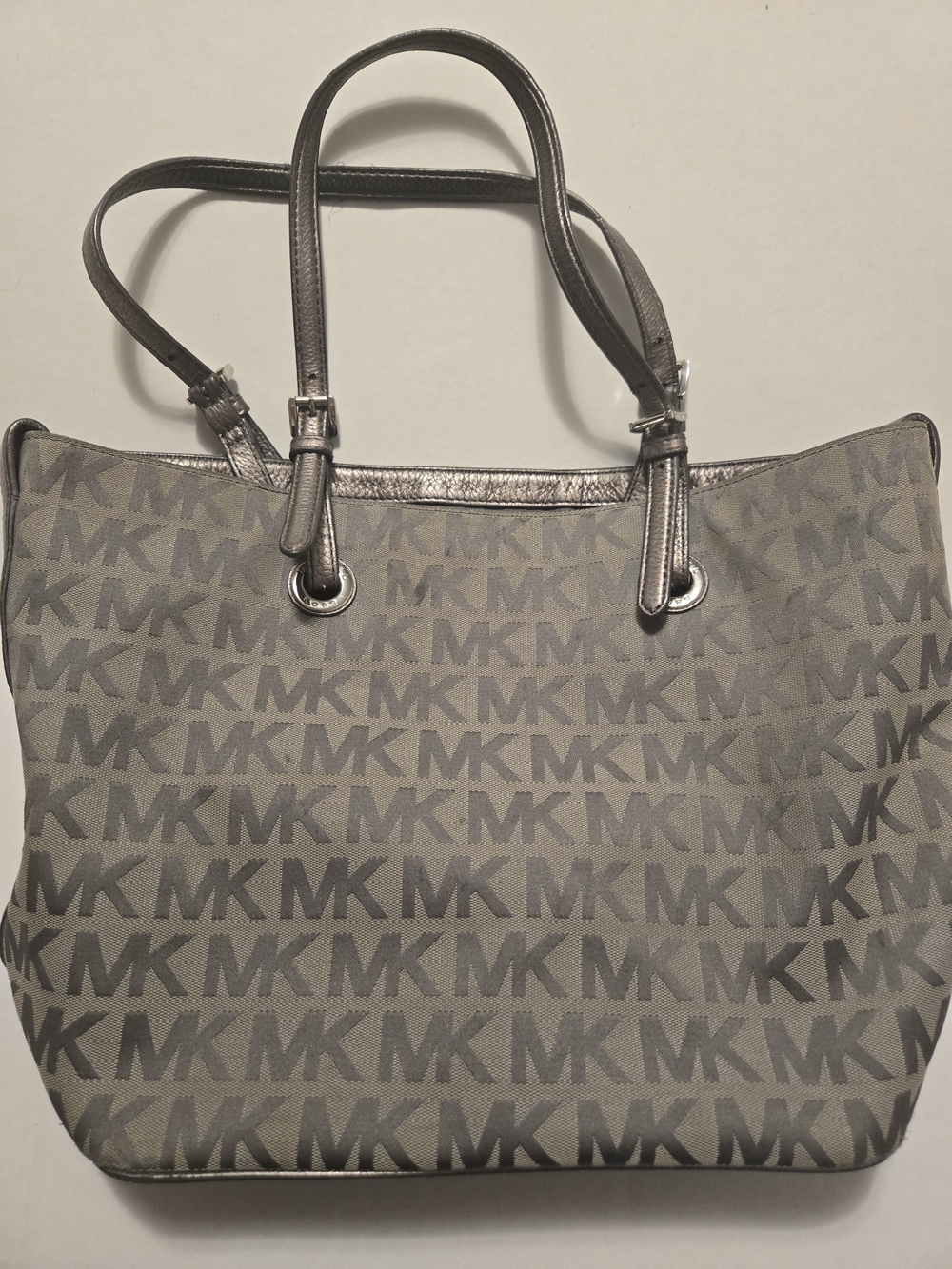 Michael Kors Gray MK Logo Tote Bag - Elegant Everyday Handbag